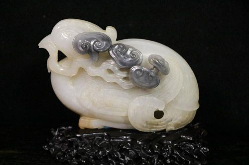 Chinese Black & White Jade Carved Baby Bird