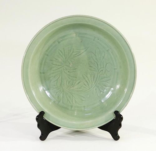 Chinese Ming Dynasty Longquan Celadon Bowl
