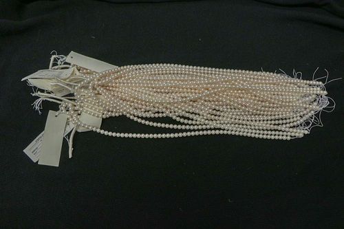 47 Pieces of Pearl Necklace