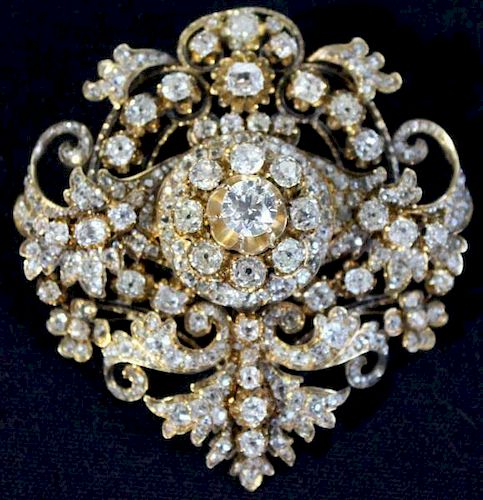 JEWELRY. Large Victorian 14kt and Diamond Brooch.