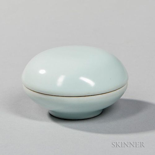 White-glazed Porcelain Covered Box 白色釉带盖碗