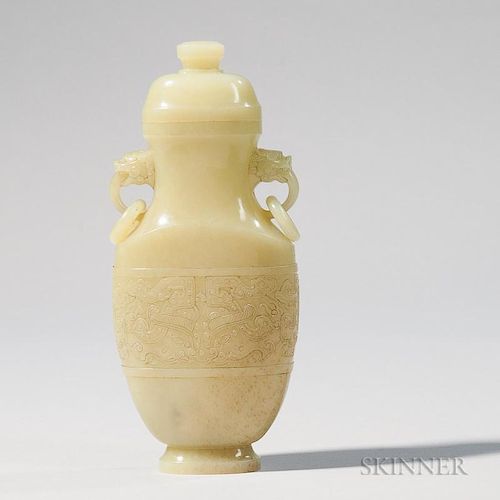 Nephrite Yellow Jade Covered Vase 黄色和田玉花瓶
