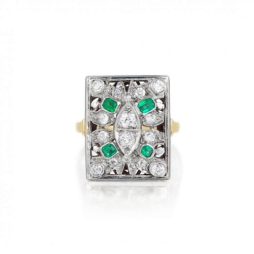 An Antique Diamond and Emerald Ring