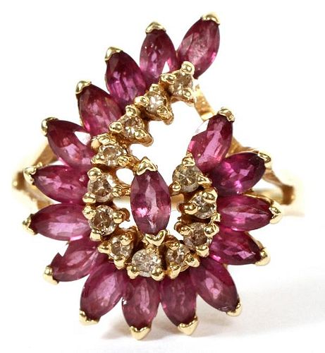 2CT RUBY AND 14KT YELLOW GOLD RING