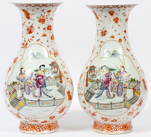 CHINESE RESERVES OF LADIES AND WARRIOR PORCELAIN VASES PAIR