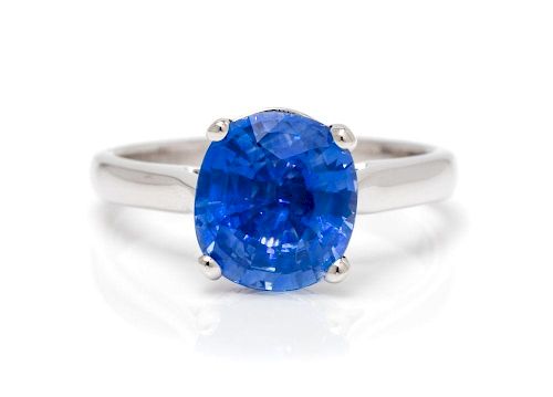 A 14 Karat White Gold and Sapphire Solitaire Ring 2.50 dwts.