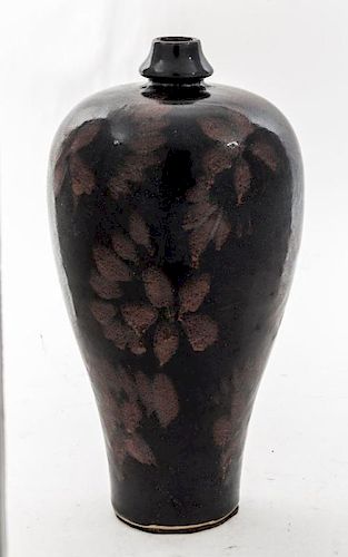 A Russet Splashed Black Glazed Stoneware Vase, Meiping