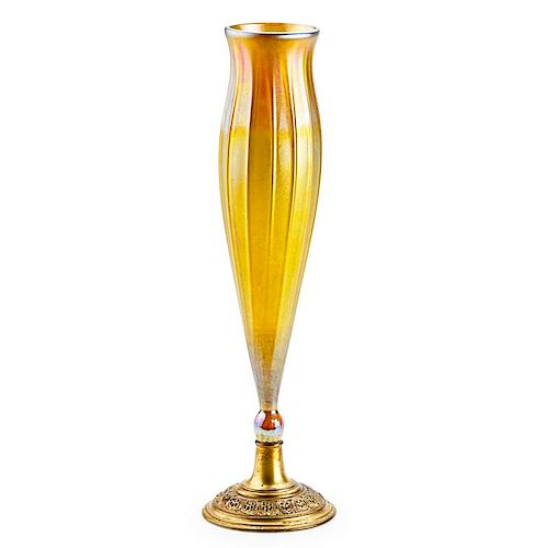 TIFFANY STUDIOS Gold Favrile glass vase