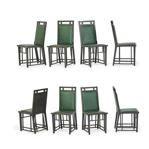 AMERICAN Eight dining chairs