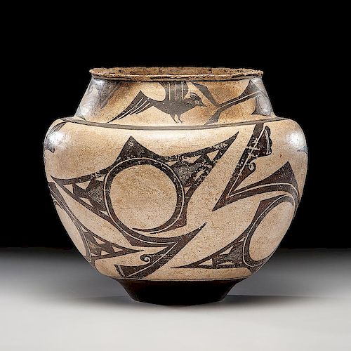Zuni Kiapkua Olla with Crows From the Collection of Dwight Lanmon