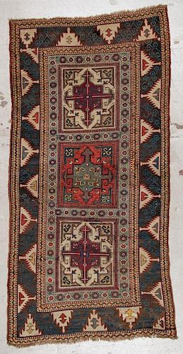 Antique Kazak Rug: 4' x 8' (122 x 244 cm)
