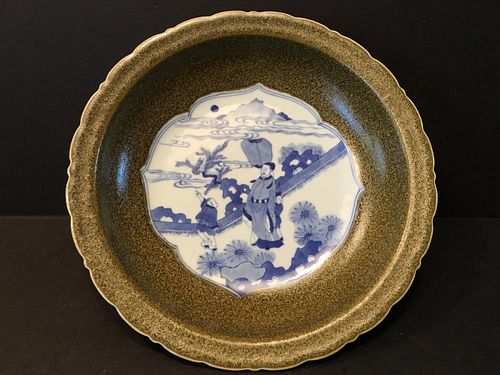A Fine Chinese Tea dust Blue and White Plate with figurines, Kangxi mark. 8 3/4" dia, 2" high