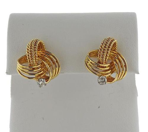 18k Gold Diamond Swirl Earrings