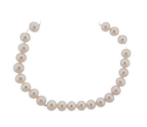 Strand of 9.7mm to 10.5mm Pearls