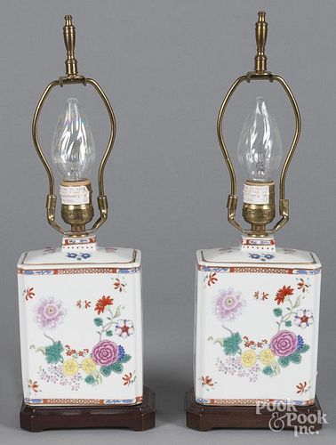 Pair of modern porcelain table lamps
