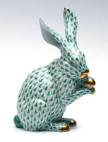 A HEREND PORCELAIN 'BUNNY WITH PAWS UP' FIGURE