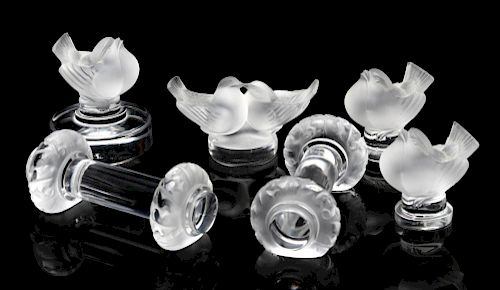 A COLLECTION OF LALIQUE FRENCH CRYSTAL ITEMS