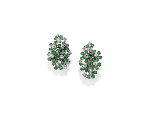 PAIR OF EMERALD AND DIAMOND EAR CLIPS