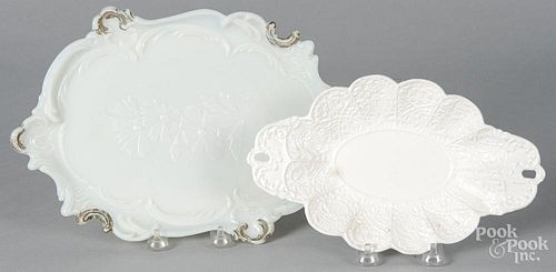 Seven assorted porcelain and glass dishes.