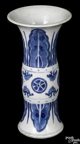 Chinese blue and white porcelain gu-form vase