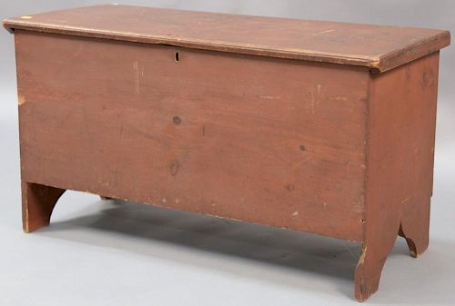 Primitive lift top blanket chest with original snipe hinges in original red stain.  ht. 20in., top: 15 1/2" x 36 1/2"  Proven