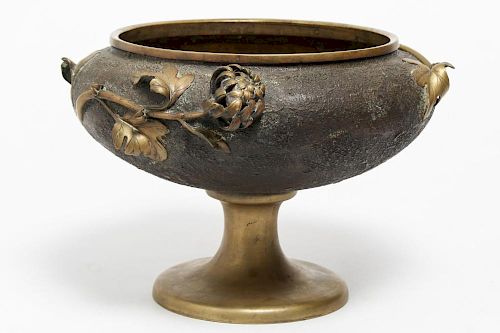 Aesthetic Movement Japonisme Bronze Footed Bowl