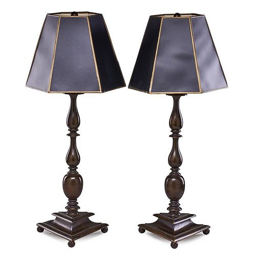PAIR OF BAROQUE STYLE BRASS LAMPS
