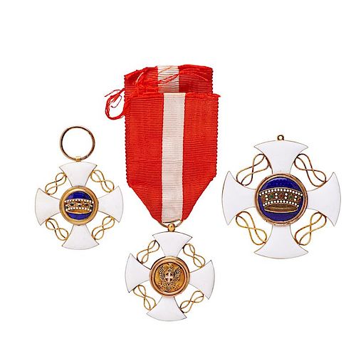 ORDER OF THE CROWN OF ITALY MEDALS