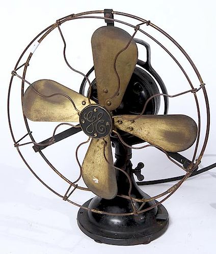 Electric desk fan by General Electric 13" cage, working condition