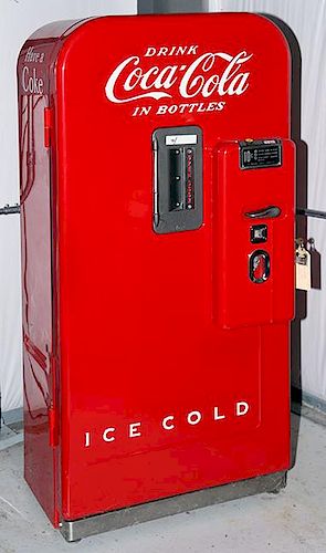 Coca-Cola machine Vendo model 39 professionally restored 1998