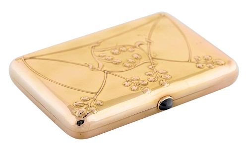 A RUSSIAN ART NOUVEAU GOLD CIGARETTE CASE, WORKMASTER IGOR CHERYATOV, RETAILED BY LORIE, MOSCOW, 1912-1916