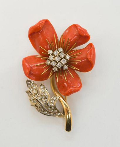 18K GOLD, CORAL AND DIAMOND FLOWER BROOCH