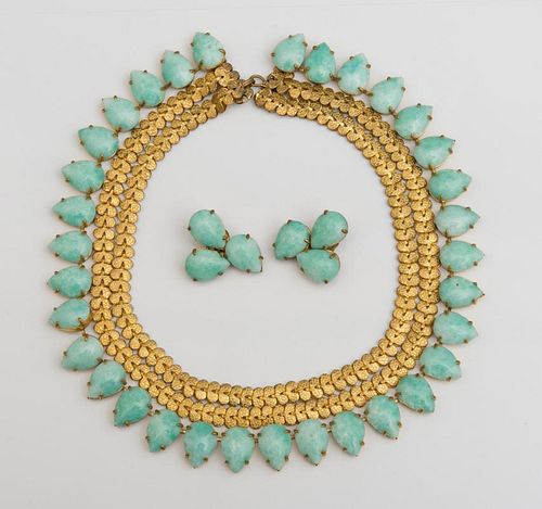 DEPOSE SIMULATED TURQUOISE NECKLACE AND PAIR OF MATCHING EARCLIPS