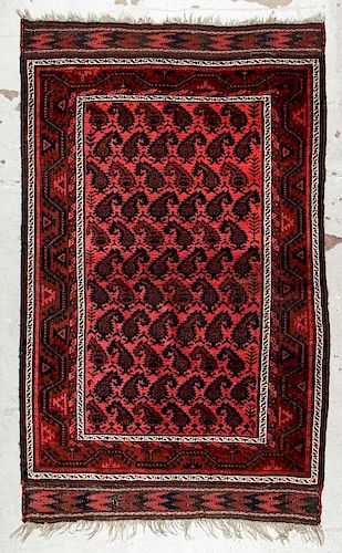 Antique Beluch Rug: 4' x 6'7'' (122 x 201 cm)