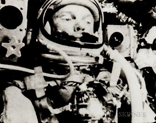 Recorded by an Automatic Movie Camera Aboard the Friendship 7 Capsule