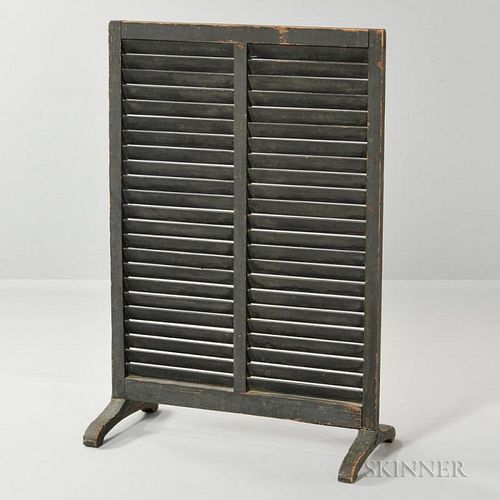 Small Green-painted Louvered Firescreen
