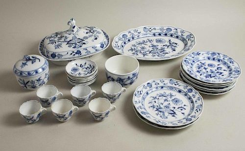 Assorted Meissen Blue and White Onion Tableware