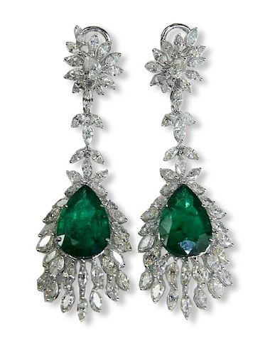 Contemporary 18 Karat Emerald & Diamond Earrings