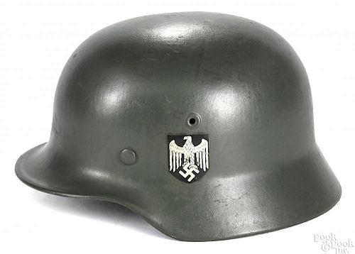German WWII M42 Heer decal steel helmet