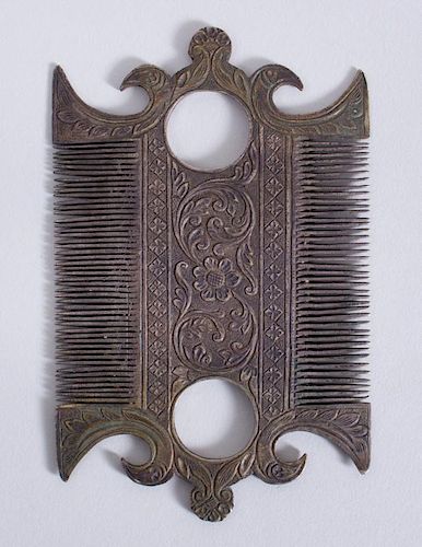 INDIAN SILVERED METAL HAIR COMB