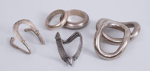 GROUP OF INDIAN SILVER AND SILVERED-METAL JEWELRY