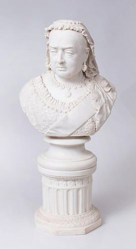 LARGE ROBINSON & LEADBEATER PARIAN BUST OF QUEEN VICTORIA ON PLINTH