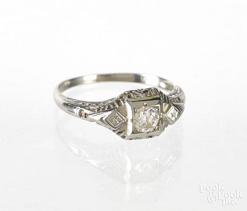 10K white gold and diamond engagement ring