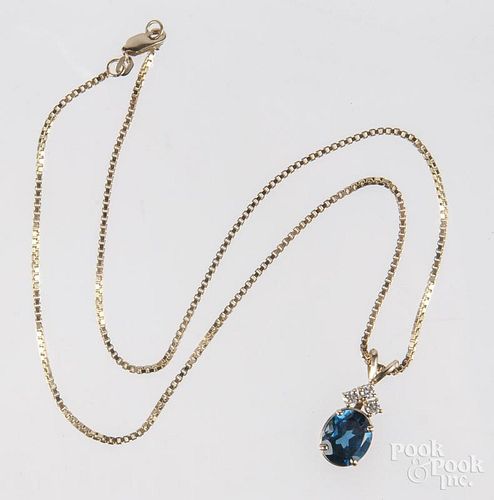 14K yellow gold box chain necklace