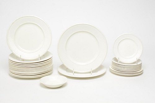 Vintage Wedgwood Edme Creamware Plates, 25