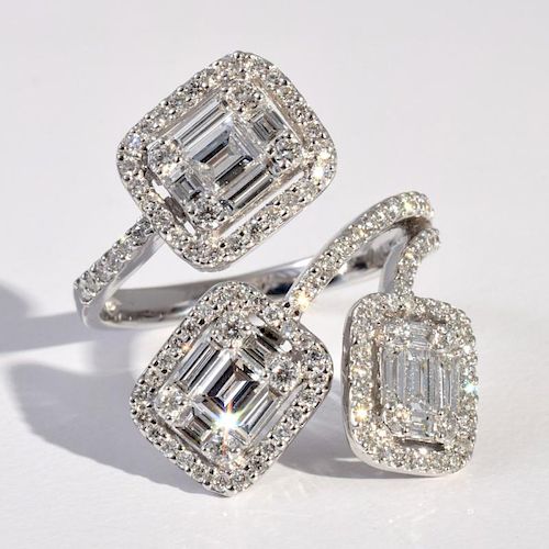 14k White Gold & Diamond Ring