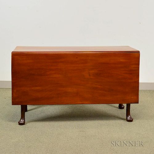 Queen Anne-style Mahogany Drop-leaf Table, ht. 27 1/2, leaves up wd. 58, leaves down wd. 19 1/4, dp. 47 3/4 in.