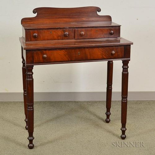 Federal-style Mahogany Dressing Table, (imperfections), ht. 41 1/4, wd. 32 1/4, dp. 18 in.