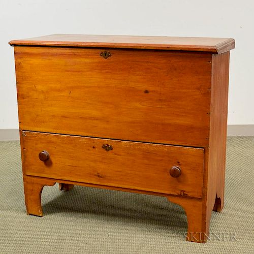 Pine One-drawer Blanket Chest, ht. 36 1/2, wd. 41, dp. 18 in.