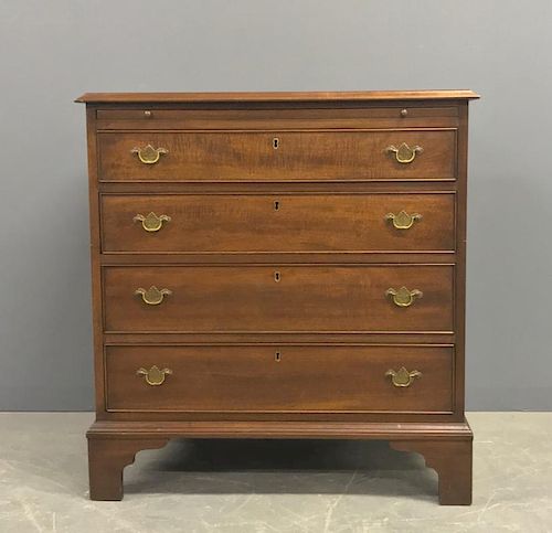 Chippendale Style Mahogany Bachelors Chest